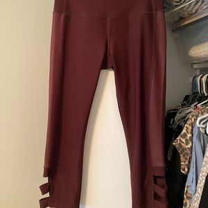 Layer 8 Crop workout leggings